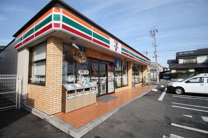コンビニ　セブンイレブン清須城並2丁目店（コンビニ）まで196m