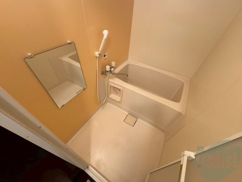 バス・シャワールーム　疲れを癒すには湯船でゆっくりするのが良いですよ。