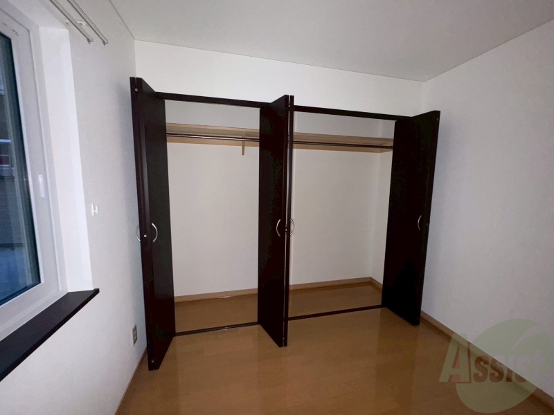 収納　収納もバッチリあるのでお部屋が片付きますよ！