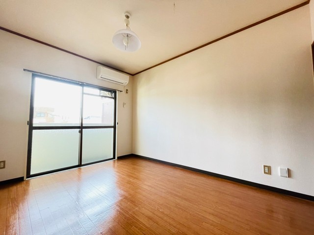 居室・リビング　他号室の写真です