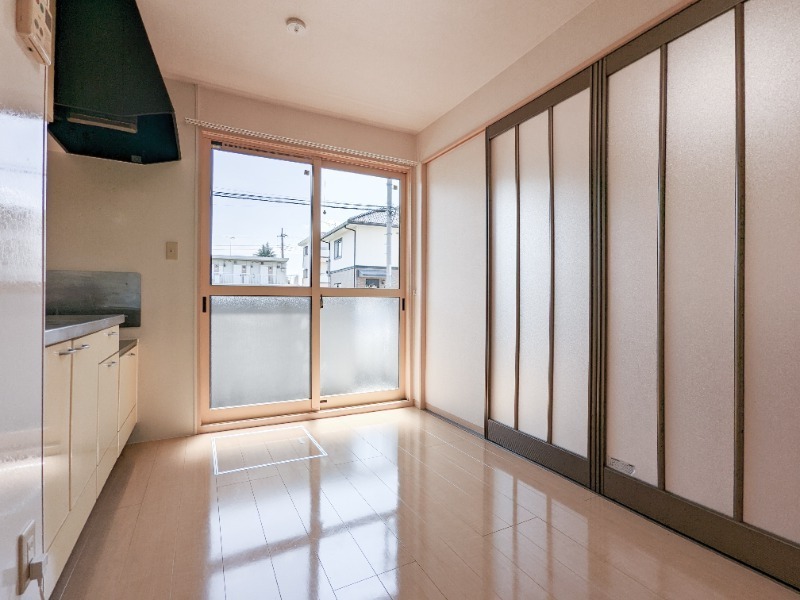 居室・リビング　図面と現状に相違がある場合には現状を優先