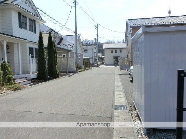 コンビニ　ローソン（コンビニ）まで631m