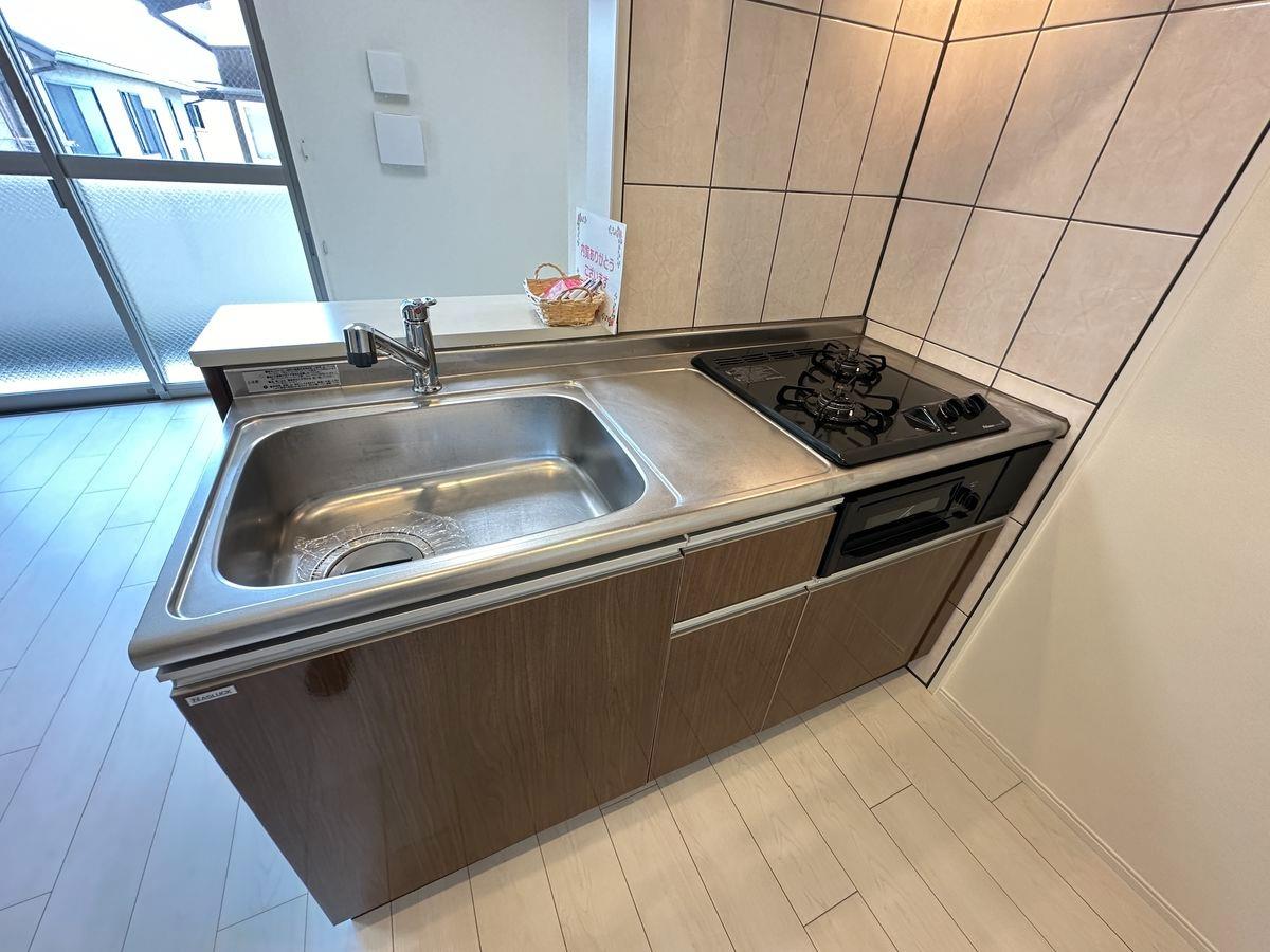 キッチン　リビング