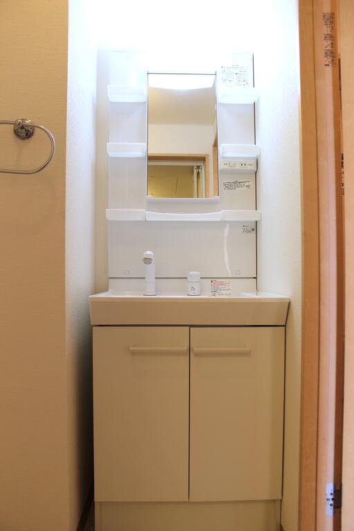 洗面設備　シャンプードレッサー