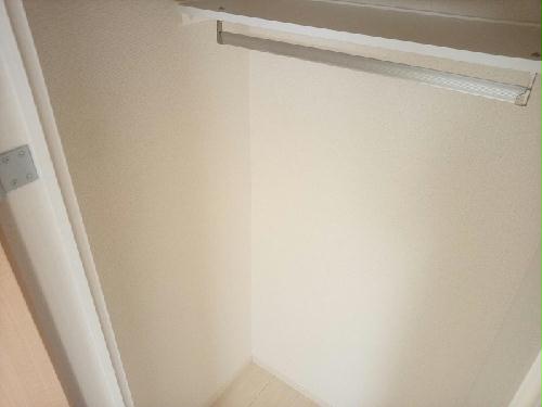 収納　クローゼット内部