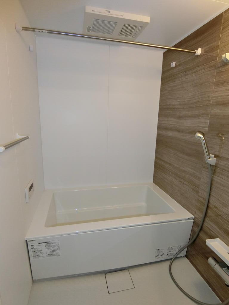 バス・シャワールーム　同型の間取りです。