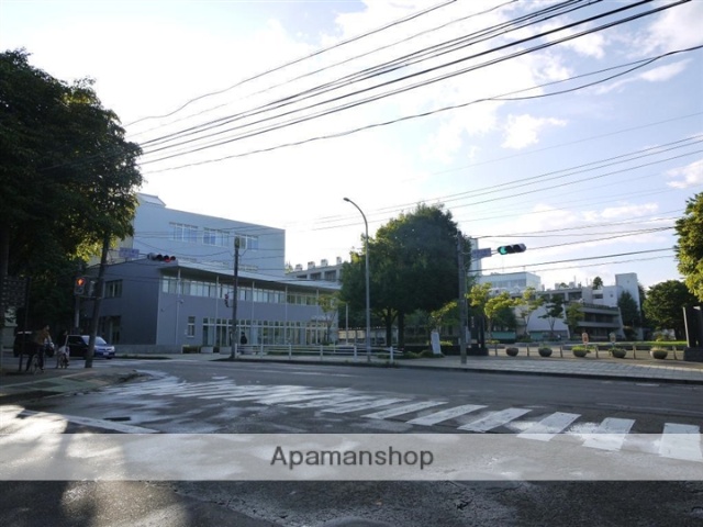 大学・短大　東北大学川内キャンパス（大学・短大）まで1533m