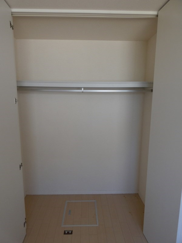 収納　クローゼット（6.3帖洋室）