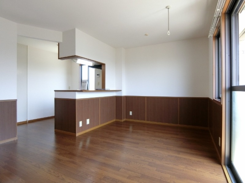 居室・リビング　図面と現状に相違がある場合には現状を優先