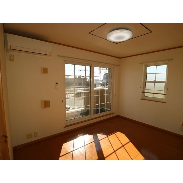 居室・リビング　※他部屋参照・現況優先