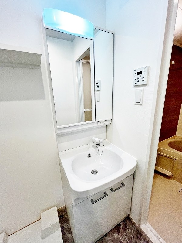 洗面設備　★洗髪洗面化粧台★