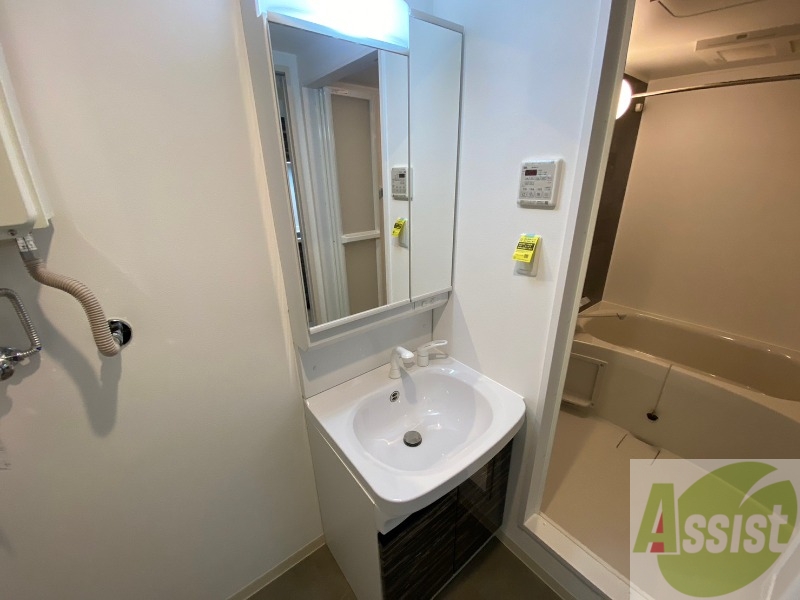 洗面設備　シャンプードレッサーで身支度もラクラクです！