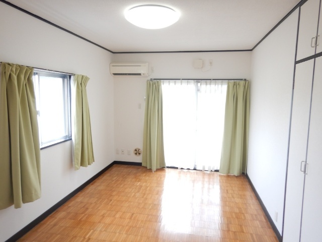 Villa Pine Plainの居間写真