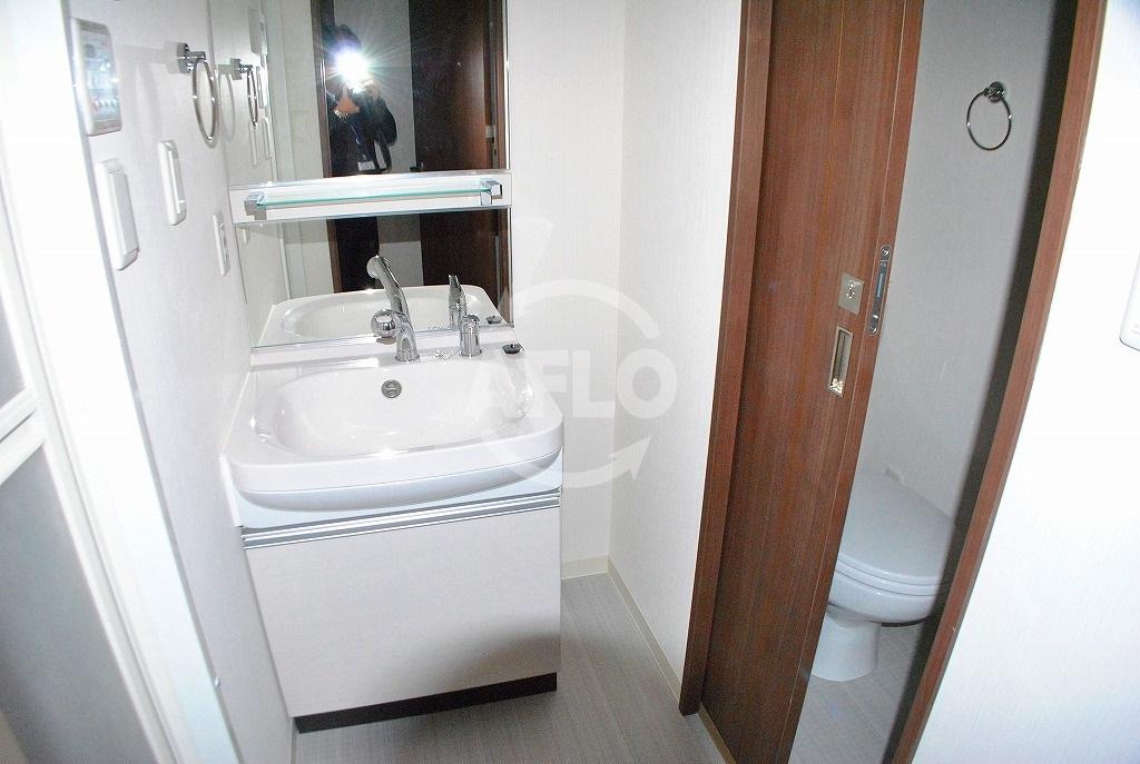 その他設備　プレサンス難波フィネスト　洗面台