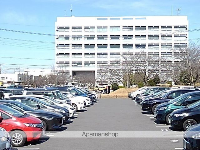 役所　三郷市役所（役所）まで2100m