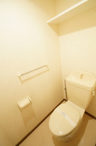 トイレ　「個室タイプのトイレ」