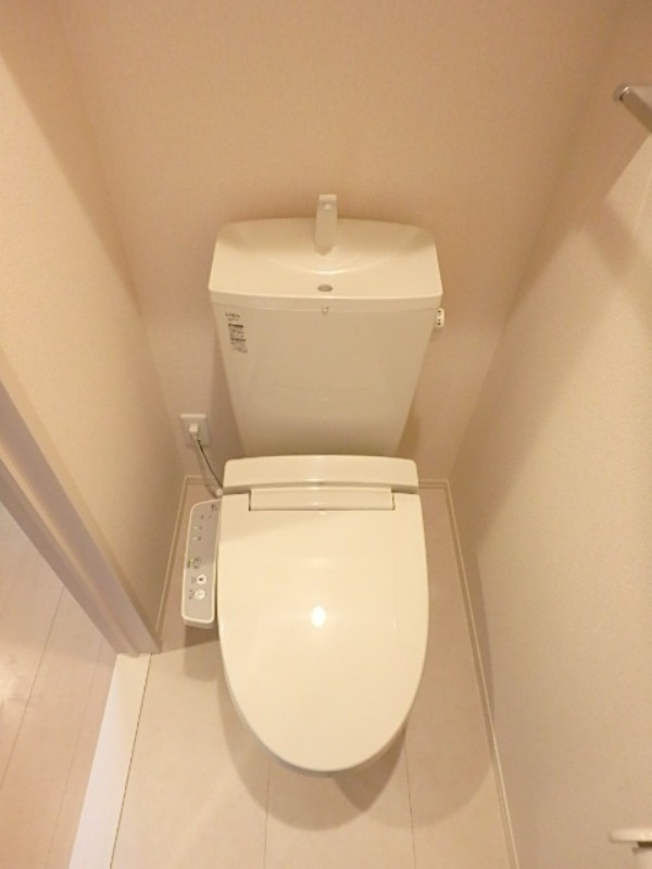 トイレ　図面と現状に相違がある場合には現状を優先