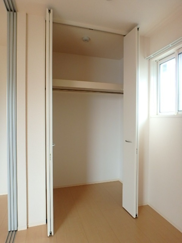 収納　図面と現状に相違がある場合には現状を優先