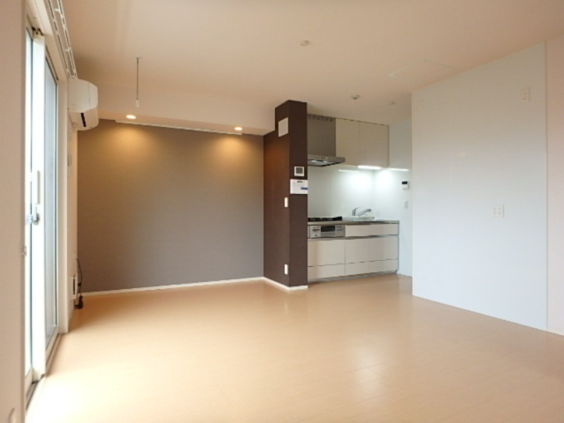 居室・リビング　図面と現状に相違がある場合には現状を優先