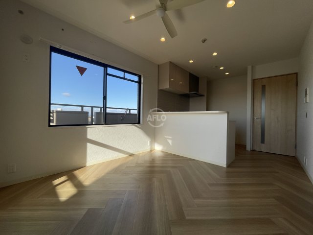 居室・リビング　クリアクレセント住之江　リビング