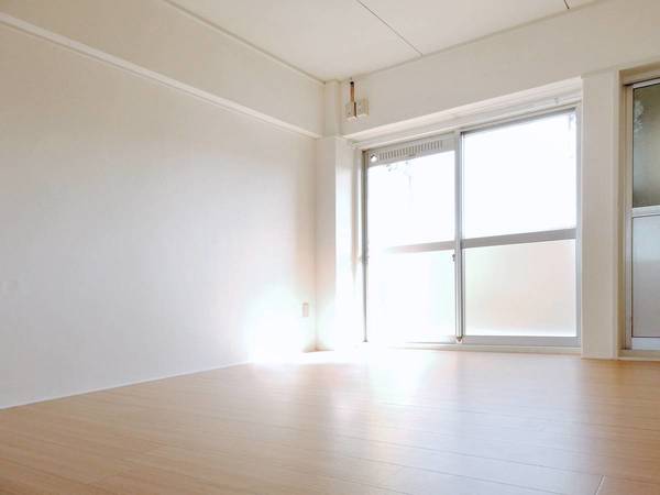 居室・リビング　ビレッジハウスの同一物件・同一タイプの間取りの写真です