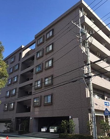 建物外観　大通りに面していません