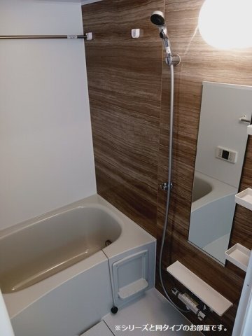 バス・シャワールーム　きれいなお風呂です