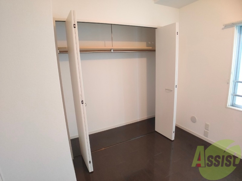 収納　クローゼットがありました。お洋服や荷物はここへ