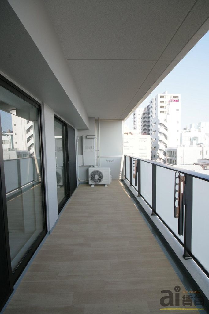 バルコニー　※別号室写真です