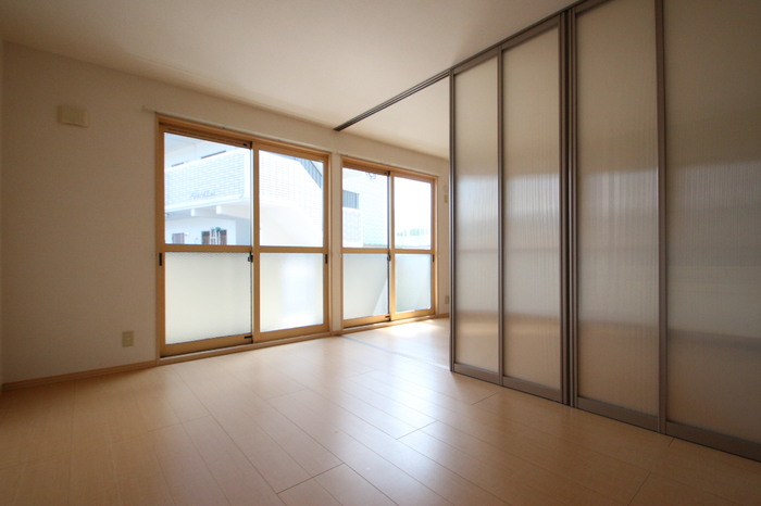 居室・リビング　洋室/6帖