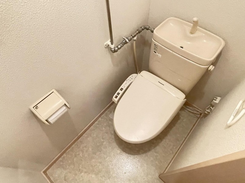 トイレ　トイレ