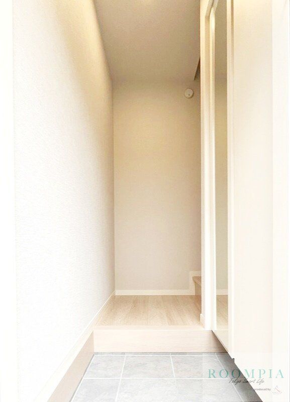 玄関　物件画像