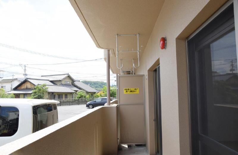 バルコニー　ベランダ