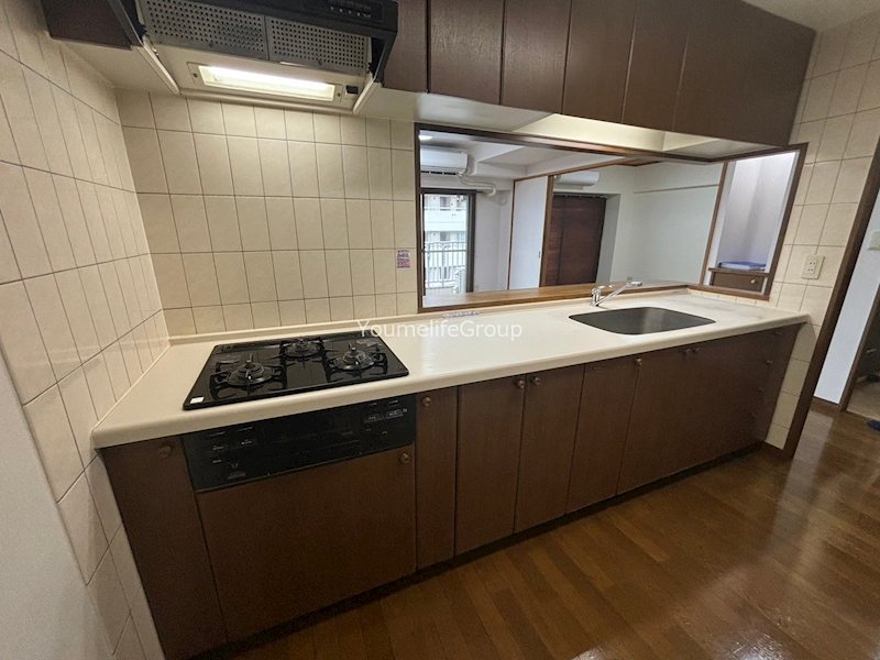 キッチン　※別部屋参考写真※