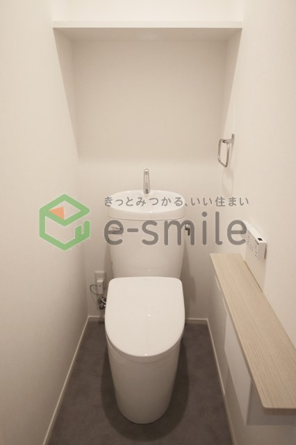 トイレ　シンプルで使いやすいトイレです