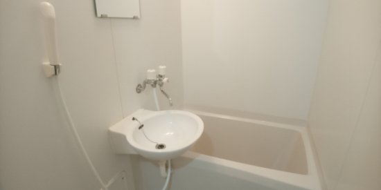 バス・シャワールーム　設備・仕様は号室により異なる為、現況を優先致します。