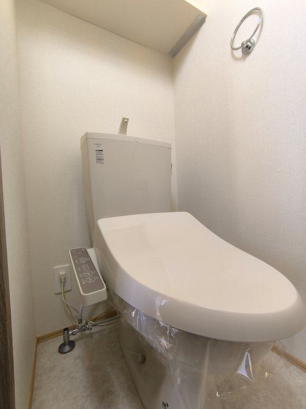 トイレ　（類似イメージ）