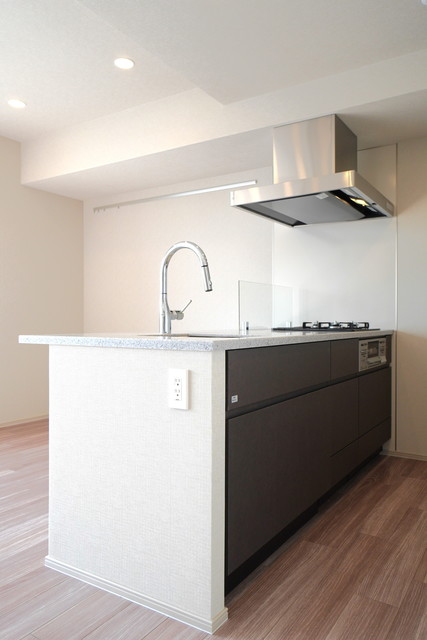 キッチン　※写真は同タイプ住戸です。