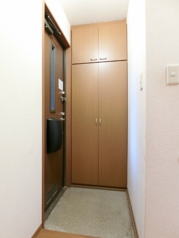 玄関　図面と現状に相違がある場合には現状を優先