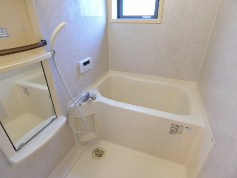 バス・シャワールーム　図面と現状に相違がある場合には現状を優先