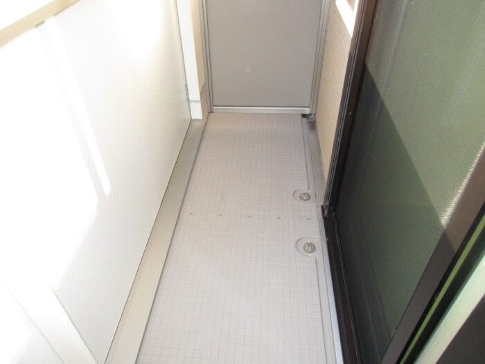 バルコニー　バルコニー