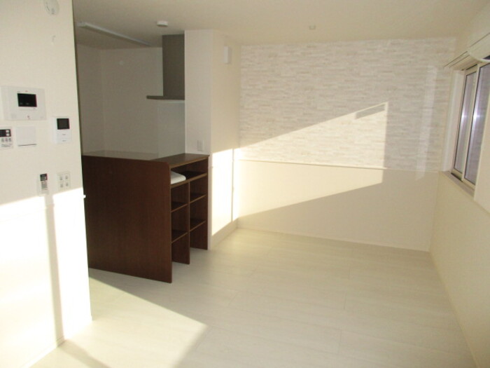 居室・リビング　リビング（床暖房・エアコン付き）