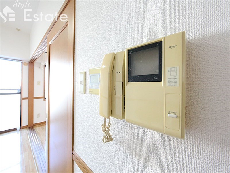 セキュリティ　モニター付きインターホン