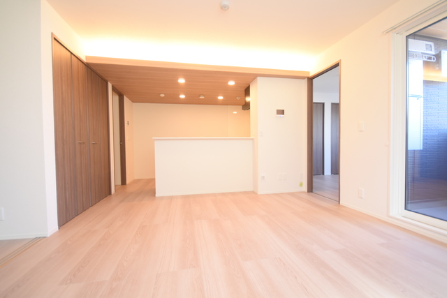 居室・リビング　リビング