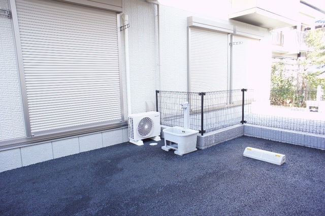 駐車場　図面と現状が相違がある場合には現状を優先．．．