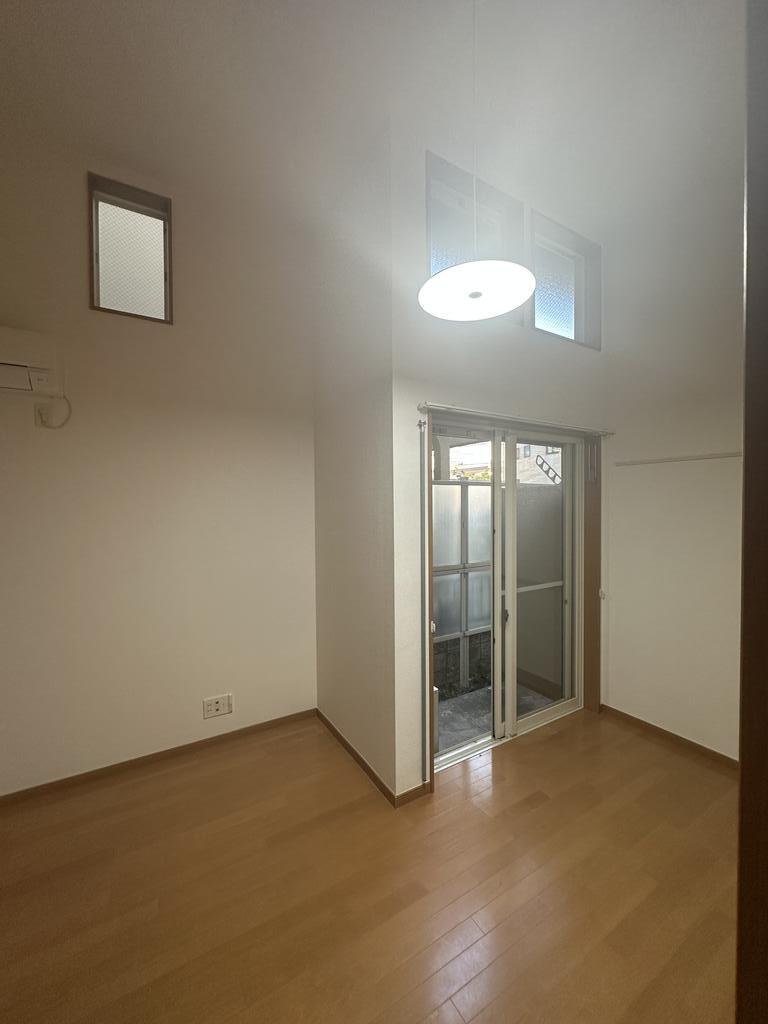 居室・リビング　別部屋参考写真