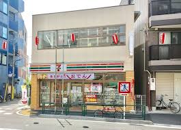 コンビニ　セブンイレブン北新宿1丁目大久保通り店（コンビニ）まで121m
