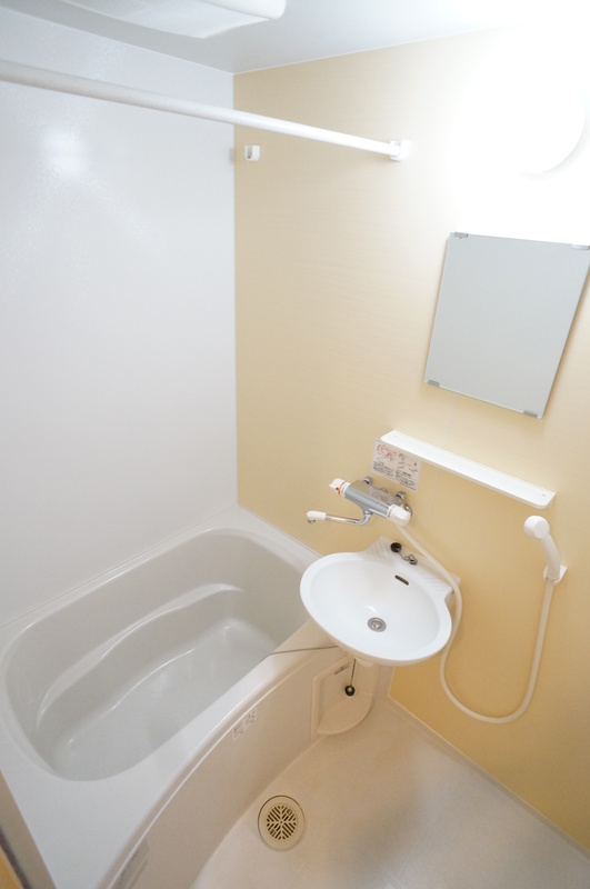 バス・シャワールーム　風呂