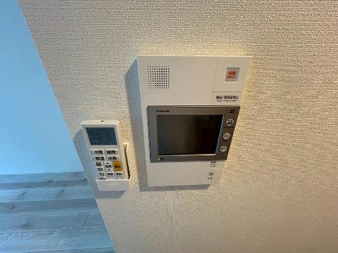 セキュリティ　カメラ付インターホン