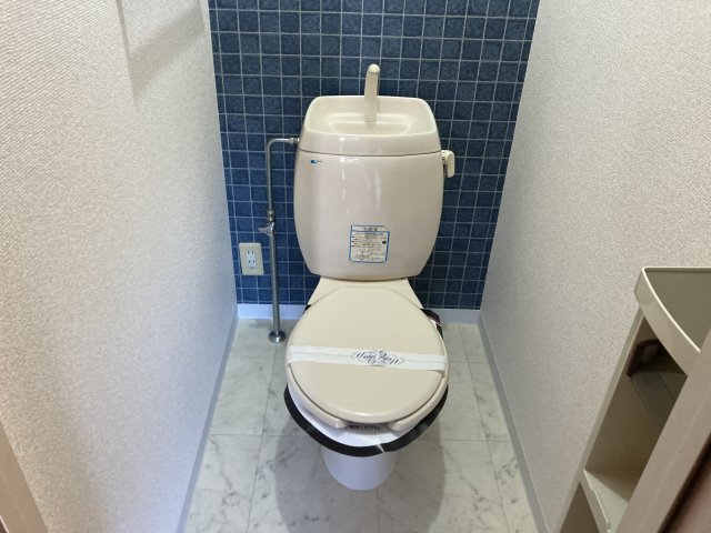 トイレ　コンパクトで使いやすいトイレです